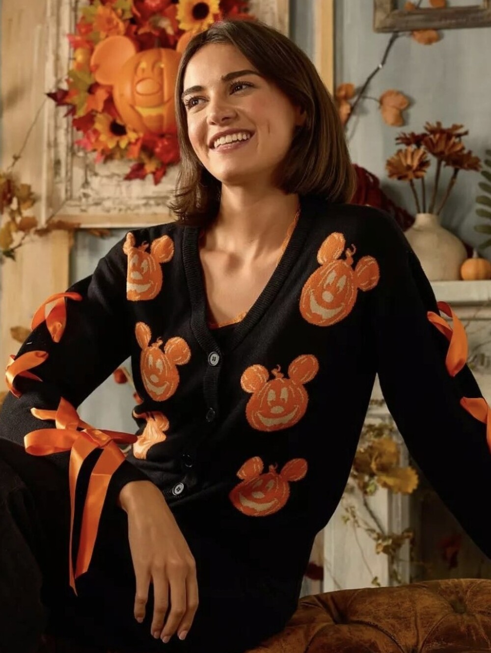 Disney Parks Mickey Mouse Jack O' Lantern Black Orange Pumpkin Cardigan Sweater